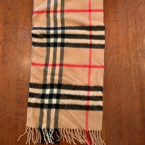 Burberry Classic Cashmere Scarf